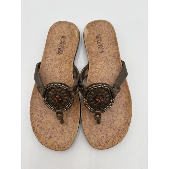 Kenneth Cole Reaction Shoes - Kenneth Cole Reaction Touch of Glam Bronze Medallion Thong Sandals Womens 7.5M